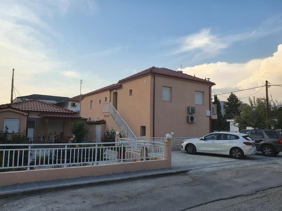 Casa Al Mare 2 Apartment Peraia  Luaran gambar