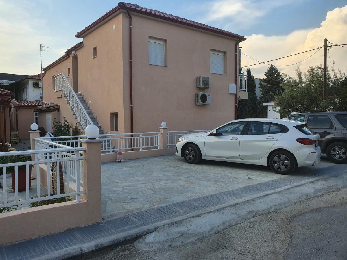Casa Al Mare 2 Apartment Peraia  Luaran gambar
