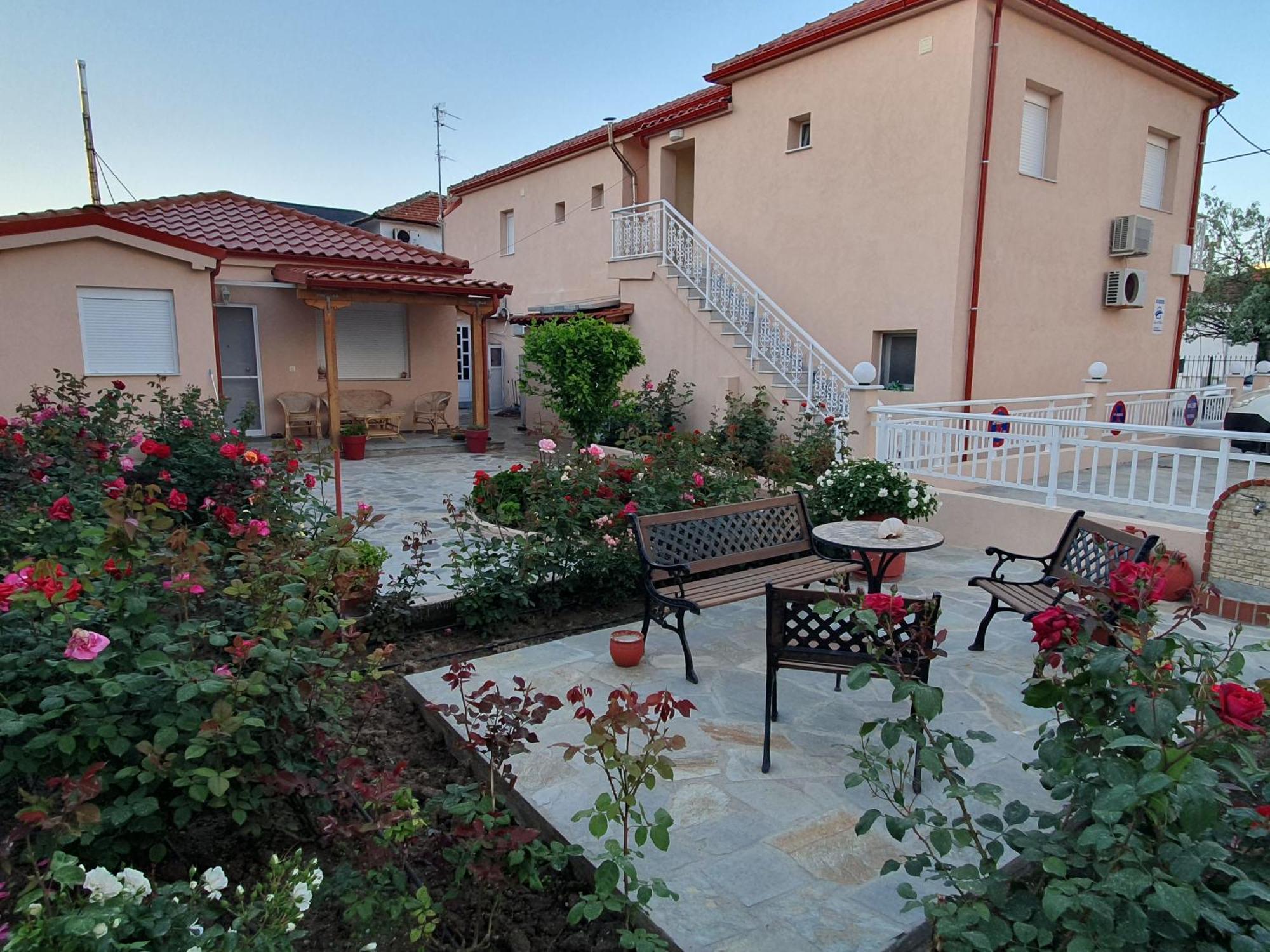 Casa Al Mare 2 Apartment Peraia  Luaran gambar